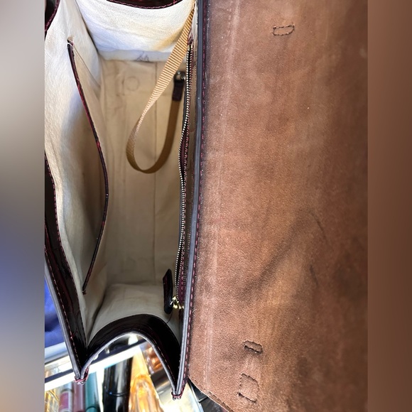 SOLD SOLD ‼️‼️‼️‼️Dooney and Bourke 28 cm purse with print - Picture 6 of 11